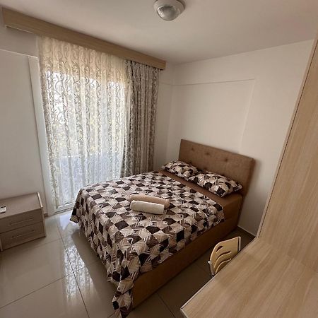 Kyrenia Center, 2 Bedroom, 1 Living Room, Residential Apartment Exteriér fotografie