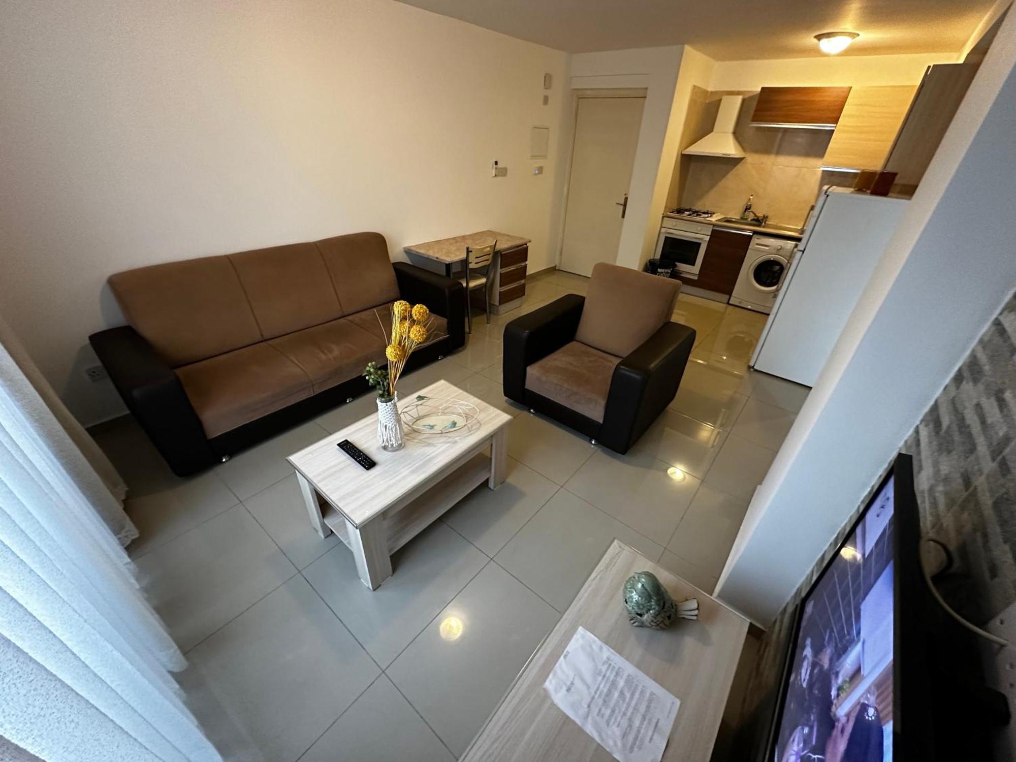 Kyrenia Center, 2 Bedroom, 1 Living Room, Residential Apartment Exteriér fotografie