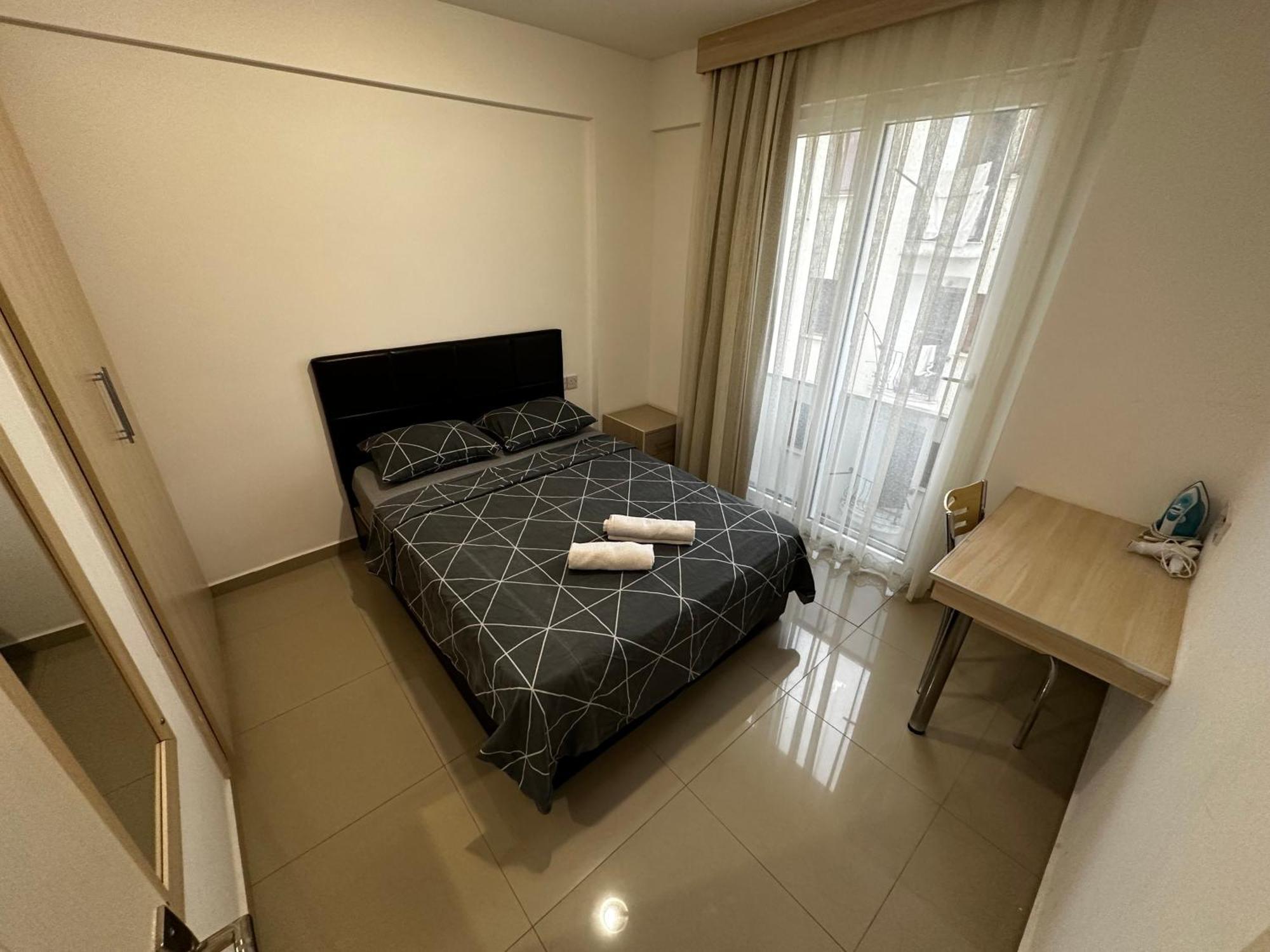 Kyrenia Center, 2 Bedroom, 1 Living Room, Residential Apartment Exteriér fotografie